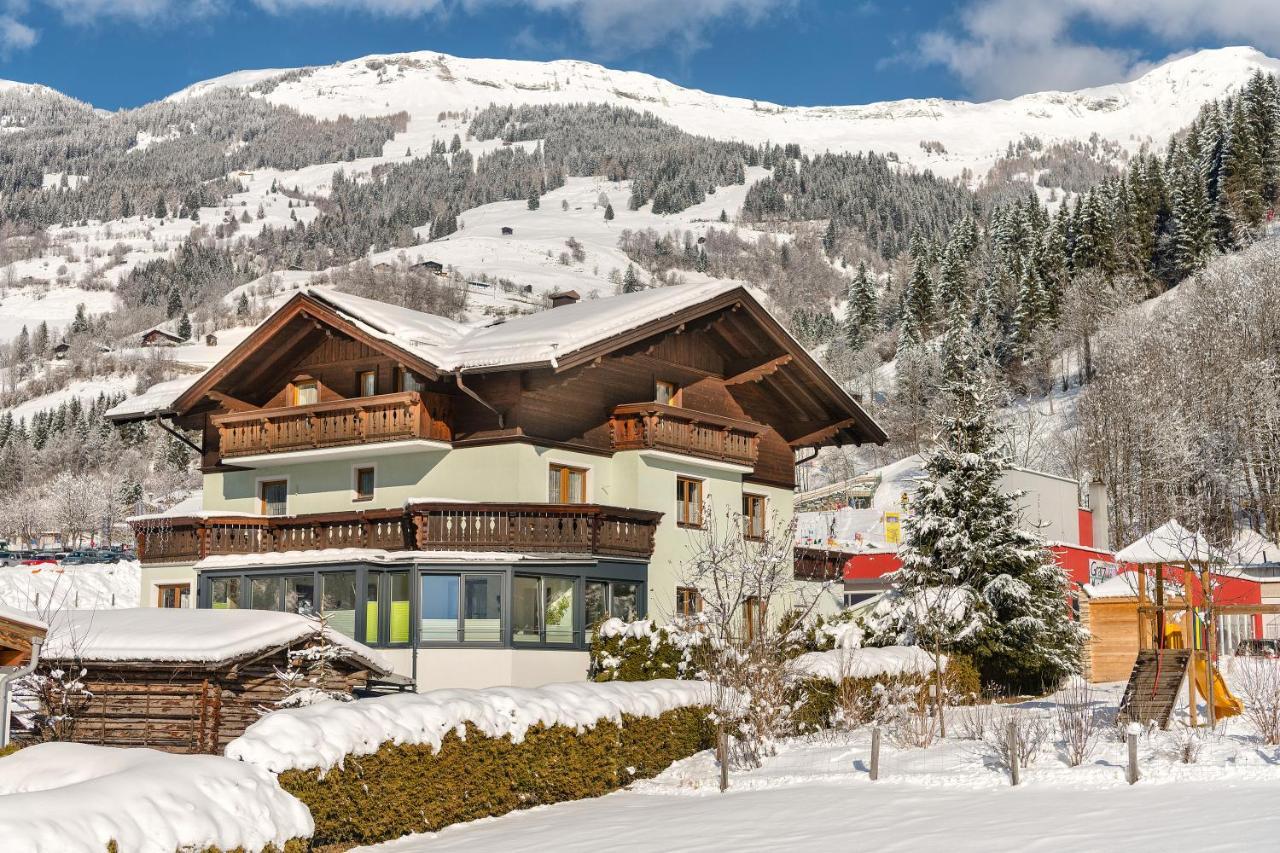 Gaestehaus Gratz - Inklusive Eintritt In Die Alpentherme Dorfgastein Exterior photo